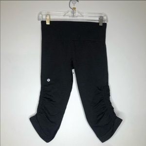 Lululemon In The Flow Crop II